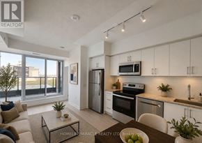 Toronto (Humber Heights) condo for rent - 1420 - 8 EGLINTON AVENUE W 1420