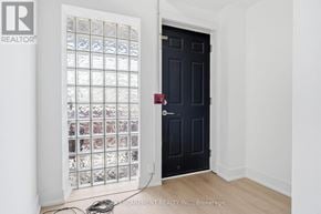 Hamilton (Stipley) townhouse for rent - 02 - 1006 KING STREET E 02