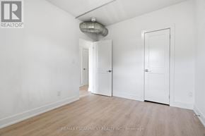 Hamilton (Stipley) townhouse for rent - 02 - 1006 KING STREET E 02