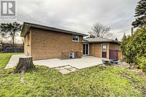 Hamilton (Corman) apartment for rent - MAIN - 33 GARVEY CRESCENT MAIN
