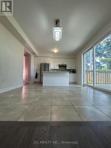 Toronto (West Hill) apartment for rent - MASTER BEDROOOM 2ND FLOOR - 15 WILDFLOWER WAY