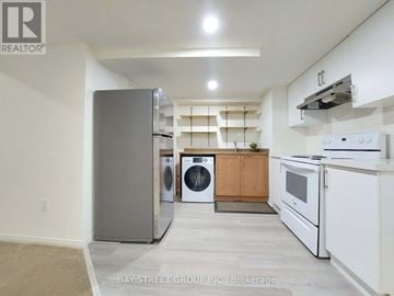 Richmond Hill townhouse for rent - 59 WILLIAM F BELL PARKWAY