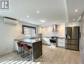 Toronto (Weston-Pellam Park) fourplex for rent - UNIT 2 - 2036 DAVENPORT ROAD Unit 2
