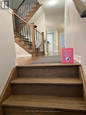 Ajax (Northwest Ajax) townhouse for rent - 7 CACHIA LANE