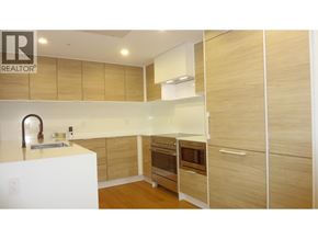 Vancouver apartment for rent - 300 6485 MANITOBA STREET 300