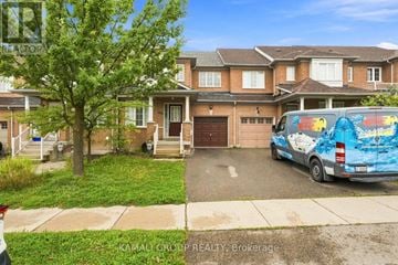 Newmarket (Woodland Hill) townhouse for rent - 300 FLAGSTONE WAY