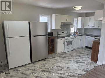 London East (East C) apartment for rent - 1224 OXFORD STREET E