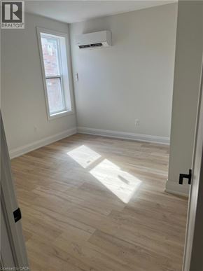 Hamilton apartment for rent - 30 VICTORIA Avenue N