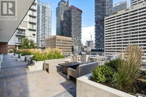 Toronto (Yonge-Eglinton) condo for rent - 1203 - 33 HELENDALE STREET 1203