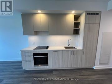 Vaughan (Vaughan Corporate Centre) condo for rent - 1109 - 5 MEADOWDALE ROAD 1109