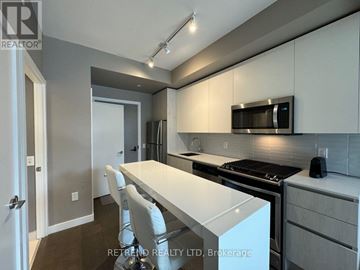Toronto (Waterfront Communities) condo for rent - 808 - 2A CHURCH STREET 808