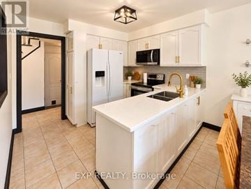 Brampton (Brampton North) townhouse for rent - 65 PRESSED BRICK DRIVE