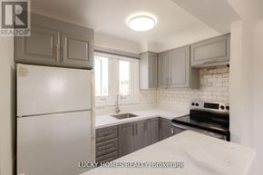 Oshawa (Central) multi-family for rent - 157 CENTRE STREET S