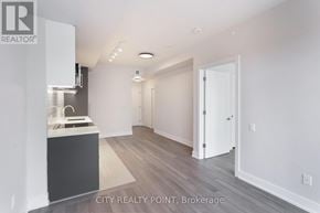 Toronto (Forest Hill North) condo for rent - 1105 - 2525 BATHURST STREET 1105
