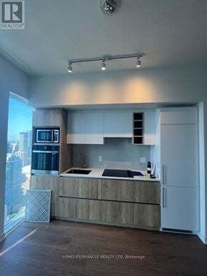 Toronto (Moss Park) condo for rent - PH03 - 319 JARVIS STREET PH03