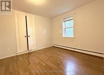 London East (East F) multi-family for rent - 4 - 1 WAVERLEY PLACE 4