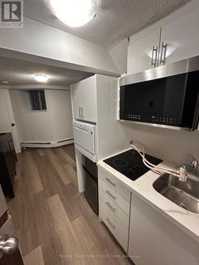 Toronto (South Parkdale) fourplex for rent - 102 - 5 THORNBURN AVENUE 102