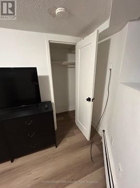Toronto (South Parkdale) fourplex for rent - 102 - 5 THORNBURN AVENUE 102