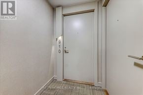 Toronto (Flemingdon Park) condo for rent - 910 - 2 SONIC WAY 910