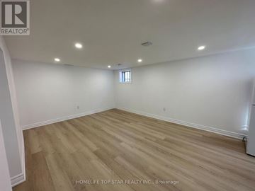 Richmond Hill (Crosby) duplex for rent - BACHELOR - 38 CARTIER CRESCENT Bachelor