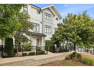 Surrey townhouse for rent - 17557 100 AVENUE