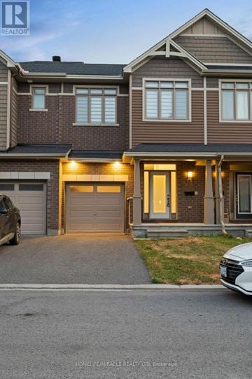 Ottawa townhouse for rent - 153 OVERBERG WAY