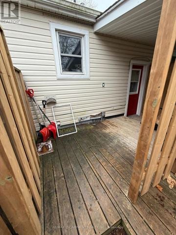 St. Catharines (Bunting/Linwell) apartment for rent - A kitchen with white cabinets and a sink.