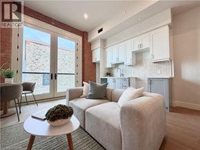 Hamilton apartment for rent - 56 YORK Boulevard Unit# 204 204