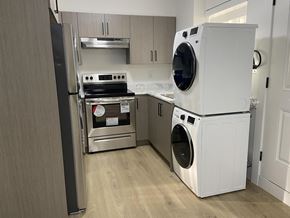 Surrey apartment for rent - Basement Suite 16700 20A AVENUE