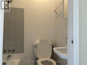 Toronto (Stonegate-Queensway) condo for rent - 210 - 6 HILL HEIGHTS ROAD 210