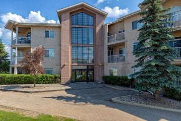 Fort Mcmurray house for rent - Pinnacle Ridge - Thickwood - 2nd Floor Unfurnished Adult Only Condo (18+)