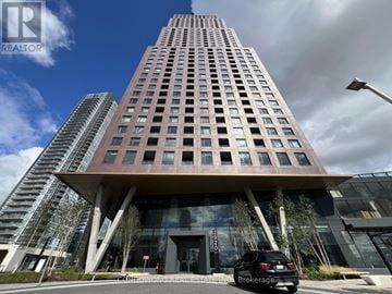 Vaughan (Concord) condo for rent - 2001 - 2920 HIGHWAY 7 2001