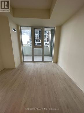 Vaughan (Vellore Village) house for rent - 503 - 9000 JANE STREET 503
