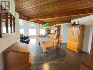 Blue Mountains apartment for rent - A room with a pool table and a couch.