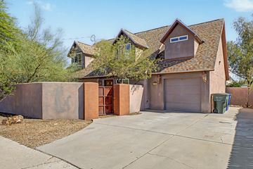 Tucson house for rent - 744 E Adams Street
