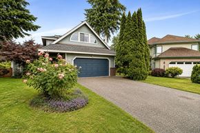 Surrey apartment for rent - Upper 16375 MIDDLEGLEN PLACE Upper