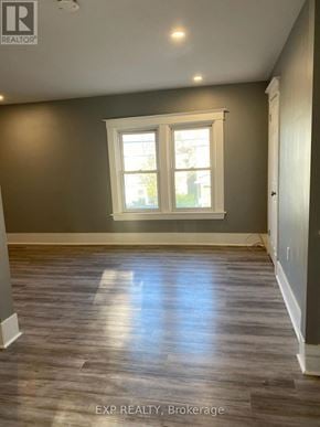 St. Catharines (Downtown) multi-family for rent - UPPER LEVEL - 104 LOWELL AVENUE
