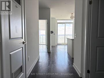 Richmond Hill (Langstaff) condo for rent - 902 - 85 ONEIDA CRESCENT 902