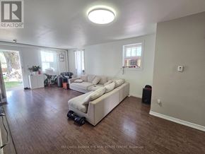 Barrie (Queen's Park) apartment for rent - 119A HENRY STREET