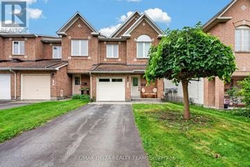 Ottawa townhouse for rent - 77 FLOWERTREE CRESCENT