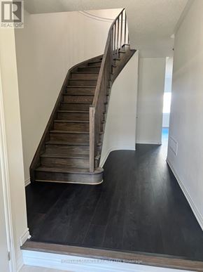 Thorold (Rolling Meadows) townhouse for rent - 11 SAPPHIRE WAY