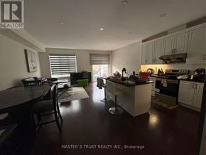 Aurora townhouse for rent - 219 RADIAL DRIVE