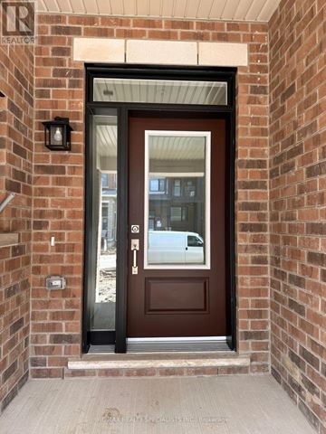 Brampton (Northwest Brampton) townhouse for rent - UPPER - 26 THORNBIRD CRESCENT UPPER