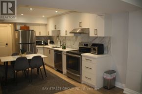 East Gwillimbury (Sharon) apartment for rent - UNIT 2 - 22 DEER PASS ROAD UNIT 2