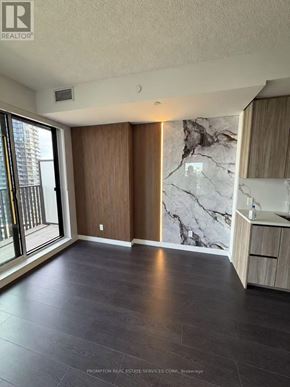 Toronto (Bayview Village) condo for rent - 1711 - 18 ESTHER SHINER BOULEVARD 1711