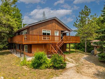 South Bruce Peninsula house for rent - 219 Bay Street