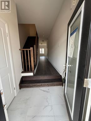 Brantford townhouse for rent - 82 MCKERNAN AVENUE