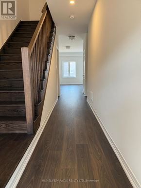 Brantford townhouse for rent - 82 MCKERNAN AVENUE