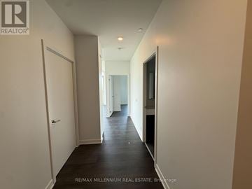 Vaughan (Steeles West Industrial) condo for rent - 1209 - 10 FLAVELLE TRAIL 1209