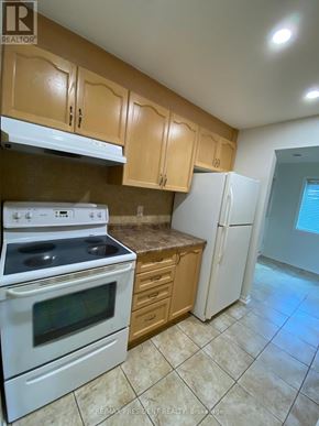 Hamilton (Quinndale) townhouse for rent - 4 - 897 STONE CHURCH ROAD E 4